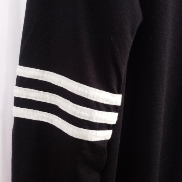 New Poof Apparel Varsity Style Knit Long Sleeve Tee - Picture 6 of 7